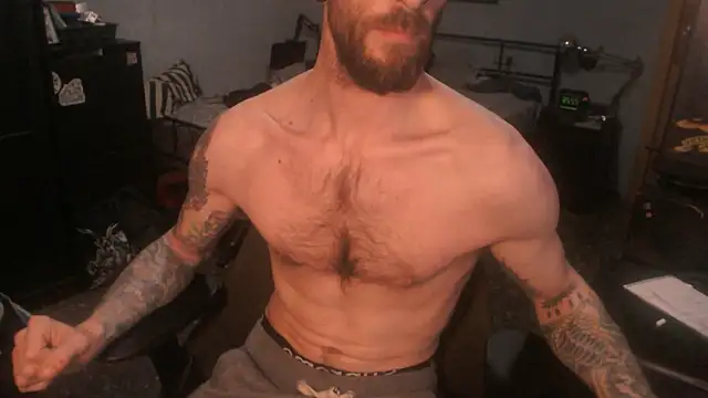 Snapshot of SexxxyLouis chatting on 21, 2, 2026 SexxxyLouis online show from 21, 2, 2026