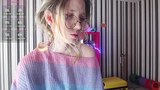  Hanna Moon  online show from 12, 1, 2025