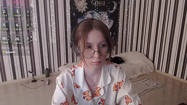  Hanna Moon  online show from 18, 9, 2025