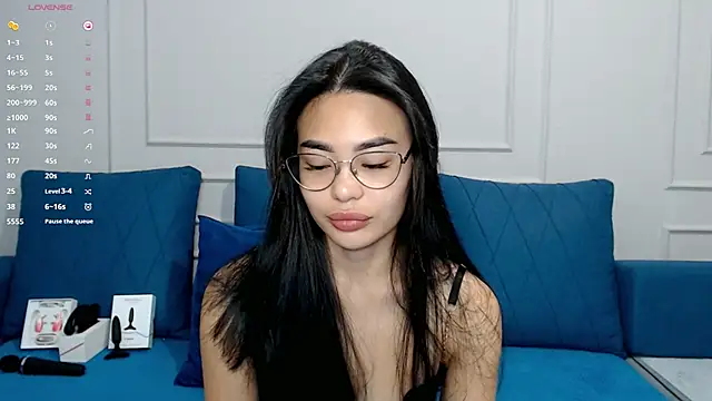 kwana colada online show from 11, 11, 2025