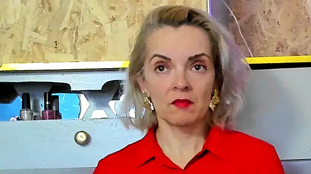 Snapshot of KateConner chatting on 26, 11, 2025 KateConner online show from 26, 11, 2025