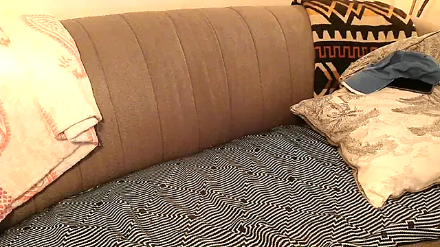 Snapshot of hrnyboy1978 chatting on 20, 2, 2025 hrnyboy1978 online show from 20, 2, 2025