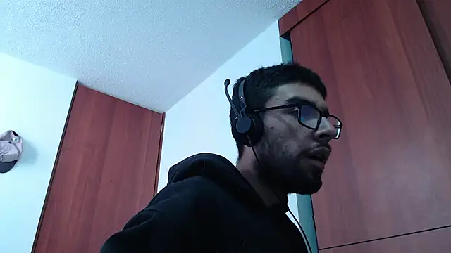 fvckolombianguyy online show from 19, 2, 2025