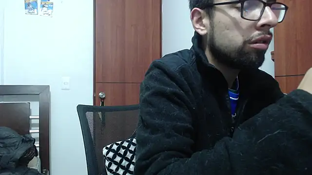 fvckolombianguyy online show from 25, 2, 2025