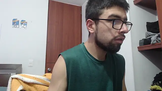 fvckolombianguyy online show from 25, 2, 2025