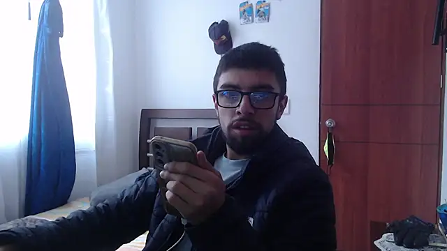 fvckolombianguyy online show from 1, 3, 2025