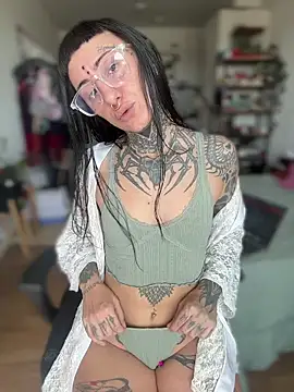 Snapshot of samisamsx chatting on 23, 10, 2025 samisamsx online show from 23, 10, 2025