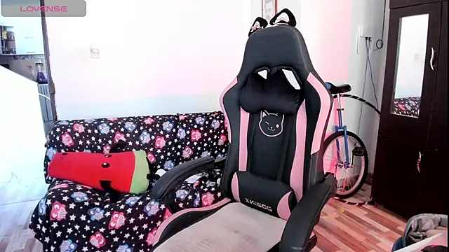 Snapshot of adrena_10 chatting on 7, 3, 2026 adrena 10 online show from 7, 3, 2026