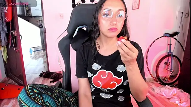 Snapshot of adrena_10 chatting on 27, 3, 2026 adrena 10 online show from 27, 3, 2026