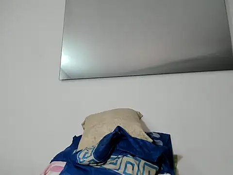Snapshot of foxy-porn1 chatting on 15, 2, 2025 foxy-porn1 online show from 15, 2, 2025