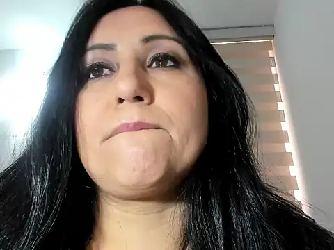 Snapshot of foxy-porn1 chatting on 21, 9, 2025 foxy-porn1 online show from 21, 9, 2025