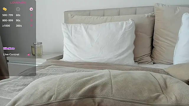 Snapshot of VickyStonee chatting on 20, 11, 2025 VickyStonee online show from 20, 11, 2025