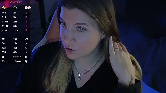 Snapshot of Fairy__Sofia chatting on 28, 10, 2025 Fairy Sofia online show from 28, 10, 2025