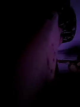 Snapshot of Mini865433 chatting on 12, 11, 2025 Mini865433 online show from 12, 11, 2025