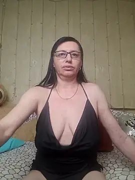 Amberhotqueen online show from 15, 1, 2025