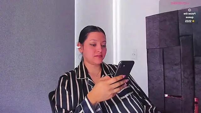 MarcellaGriffin online show from 25, 1, 2025