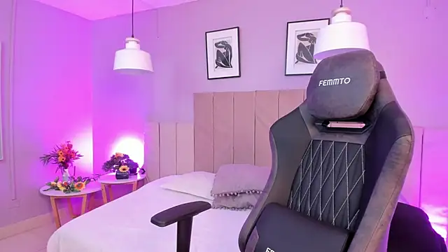 Inndrahot online show from 7, 3, 2025