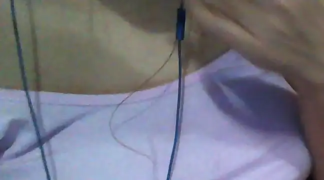 Snapshot of giga-bite chatting on 4, 3, 2025 giga-bite online show from 4, 3, 2025