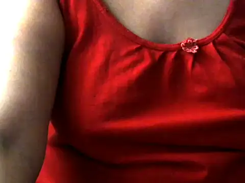 Snapshot of giga-bite chatting on 6, 10, 2025 giga-bite online show from 6, 10, 2025