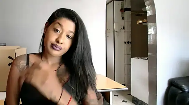 Snapshot of Lisaabrown_ chatting on 10, 12, 2024 Lisaabrown online show from 10, 12, 2024