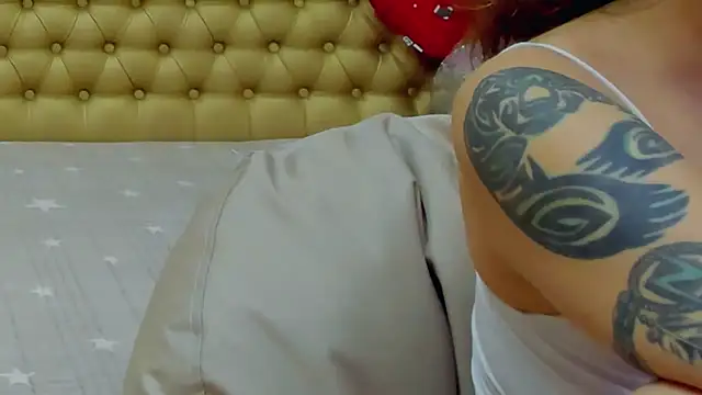 Snapshot of AlmaFancy chatting on 26, 12, 2024 AlmaFancy online show from 26, 12, 2024