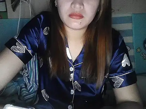 leamorena online show from 5, 10, 2025