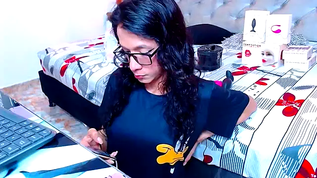 DaslyRoze online show from 19, 3, 2025