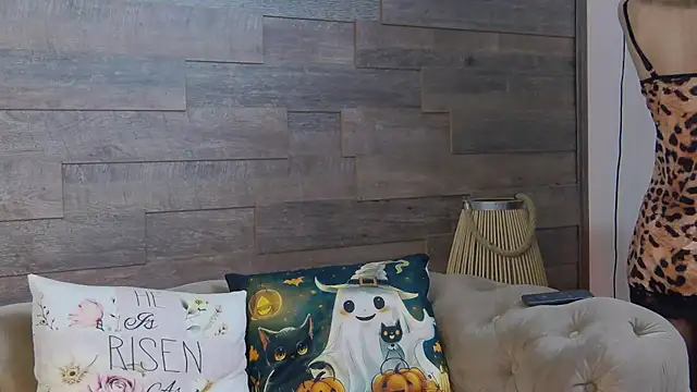 Snapshot of SiennaShapiro chatting on 24, 10, 2025 SiennaShapiro online show from 24, 10, 2025