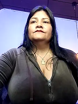 Snapshot of salomexlove_20 chatting on 12, 10, 2025 salomexlove 20 online show from 12, 10, 2025