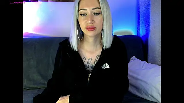 Fuck-Gina online show from 9, 9, 2025