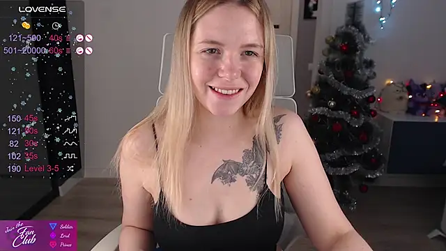 Snapshot of Emma_Bryan chatting on 11, 1, 2025 Emma Bryan online show from 11, 1, 2025