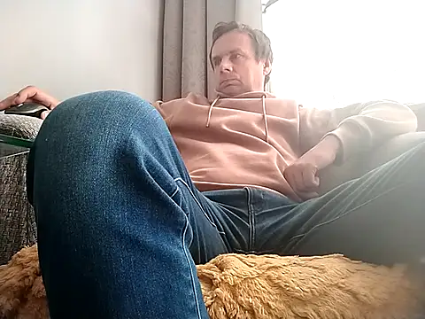 Snapshot of grzes19763 chatting on 25, 9, 2025 grzes19763 online show from 25, 9, 2025