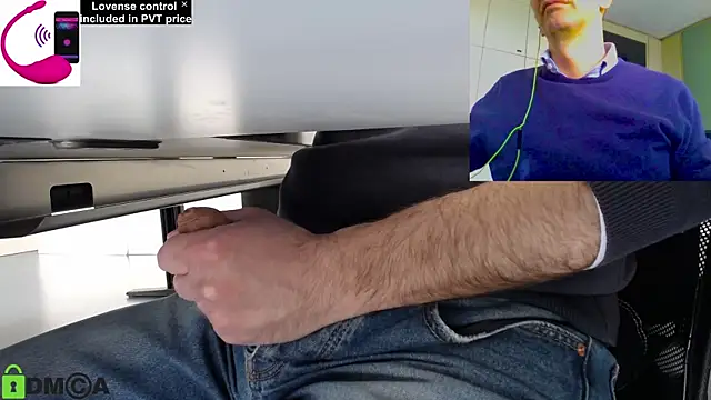 Snapshot of pliko chatting on 2, 4, 2026 pliko online show from 2, 4, 2026