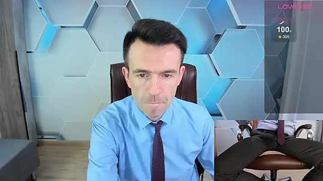 Snapshot of SteveTiger chatting on 13, 2, 2026 SteveTiger online show from 13, 2, 2026