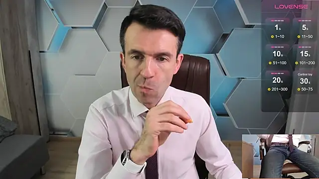 Snapshot of SteveTiger chatting on 26, 2, 2026 SteveTiger online show from 26, 2, 2026