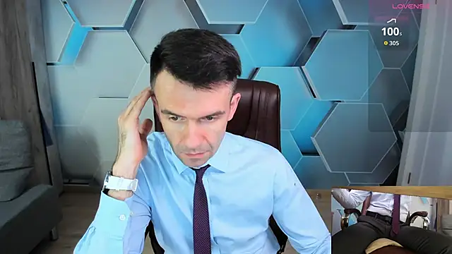 Snapshot of SteveTiger chatting on 12, 3, 2026 SteveTiger online show from 12, 3, 2026