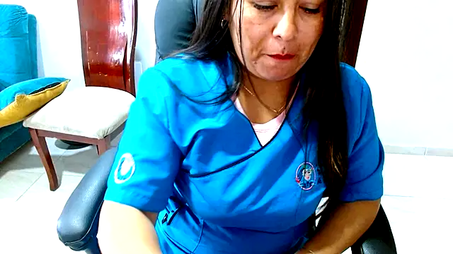 Snapshot of Ixchel_Anaid chatting on 18, 11, 2025 Ixchel Anaid online show from 18, 11, 2025