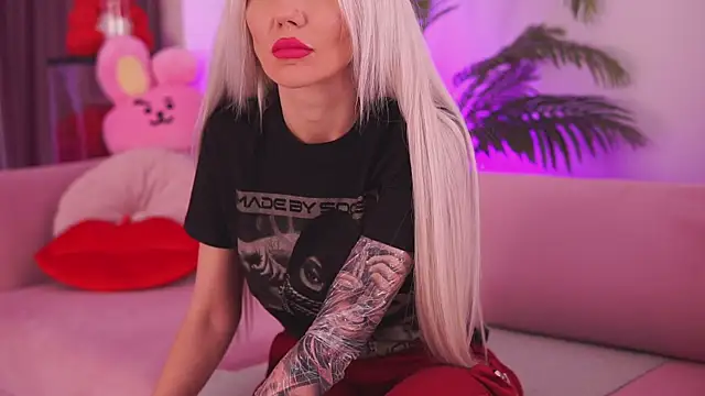 Snapshot of fallingangel chatting on 16, 1, 2025 fallingangel online show from 16, 1, 2025