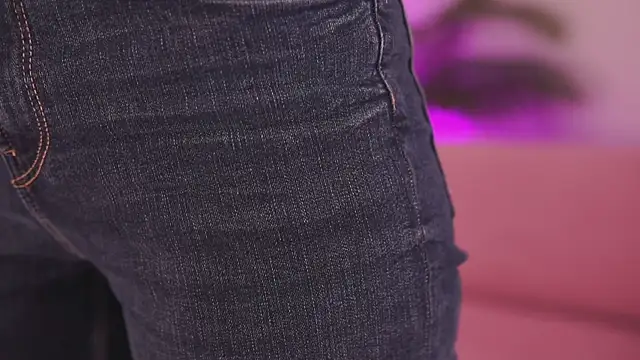 Snapshot of fallingangel chatting on 11, 2, 2025 fallingangel online show from 11, 2, 2025