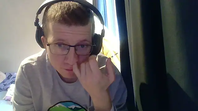 David250692 online show from 10, 2, 2026