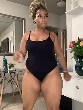 CurvyDesire1 online show from 10, 2, 2026