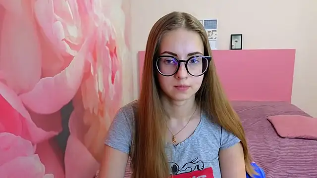 AliceAdams online show from 6, 2, 2025