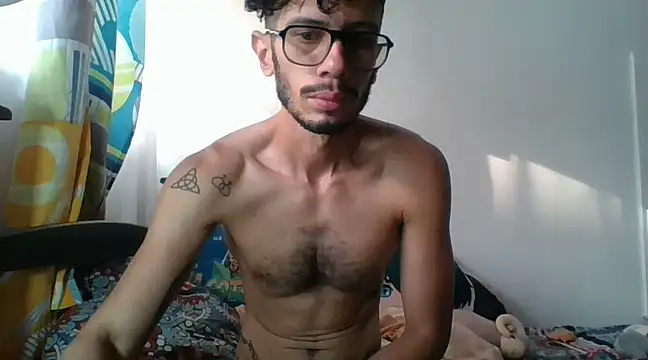 Snapshot of alisterxxx chatting on 13, 1, 2025 alisterxxx online show from 13, 1, 2025