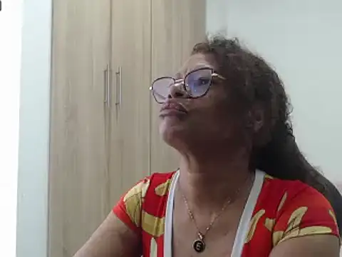 BustyMilf  online show from 15, 1, 2025