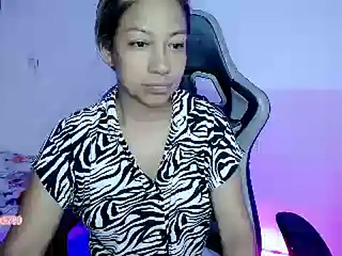 ninatiny online show from 7, 12, 2024