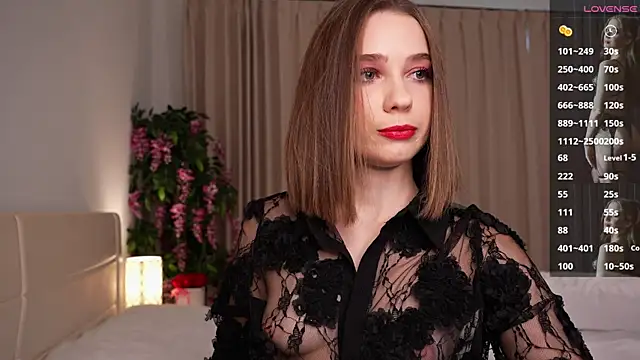 Snapshot of BabyEllen chatting on 31, 10, 2025 BabyEllen online show from 31, 10, 2025