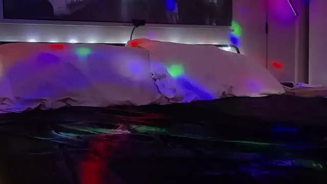 MikyFoxx online show from 23, 10, 2025