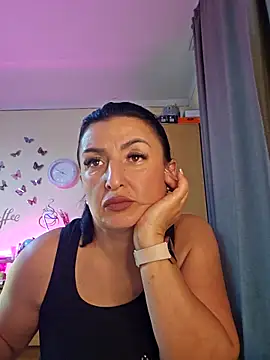 Hotangel75 online show from 29, 10, 2025