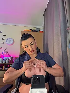 Hotangel75 online show from 5, 3, 2026