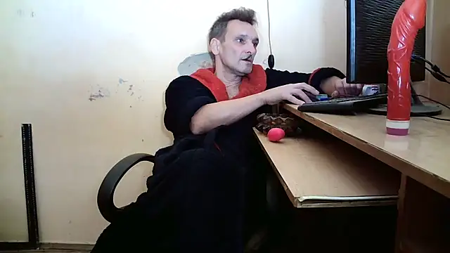 dundyFocus online show from 9, 10, 2025